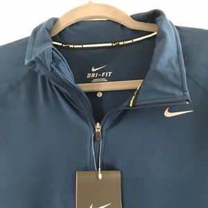 Nike Quarter Zip Pullover